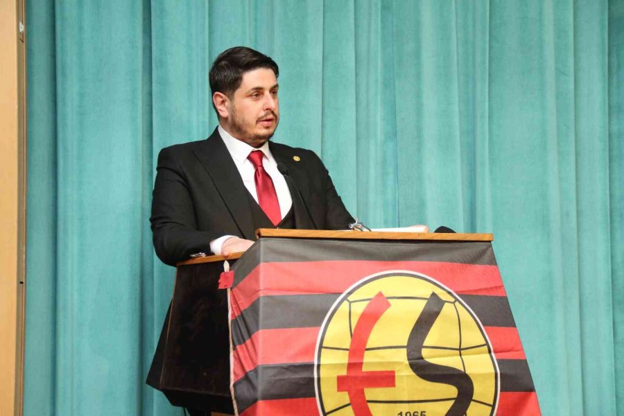 Eskişehirspor’un Yeni Başkanı Erkan Koca Oldu