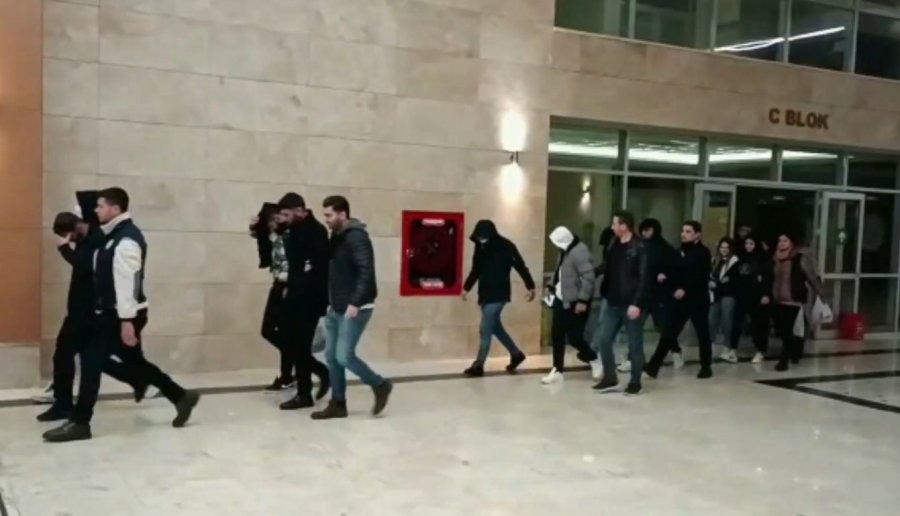 Antalya Merkezli 5 İldeki Eş Zamanlı Bahis Operasyonuna 14 Tutuklama