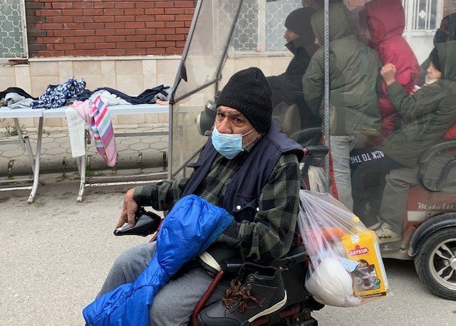 Yardımsever İmam Mahalledeki Çocuklara Umut Oldu