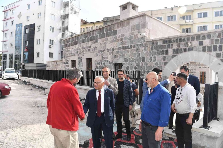 Büyükşehir Belediyesi Kentin Tarihine Sahip Çıktı