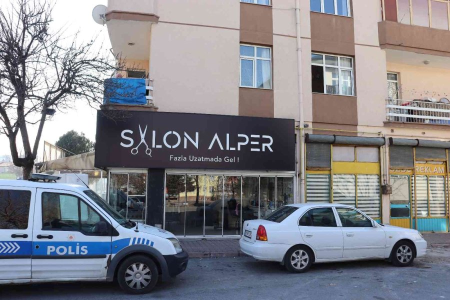 Yataktan Düşen Yaşlı Kadın Hayatını Kaybetti