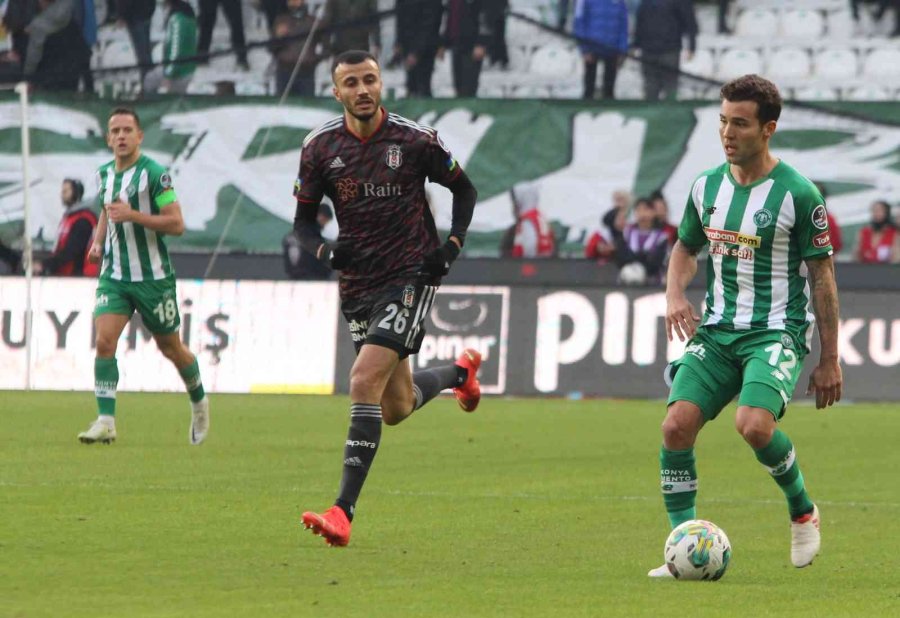 Spor Toto Süper Lig: Konyaspor: 1 - Beşiktaş: 0 (ilk Yarı)