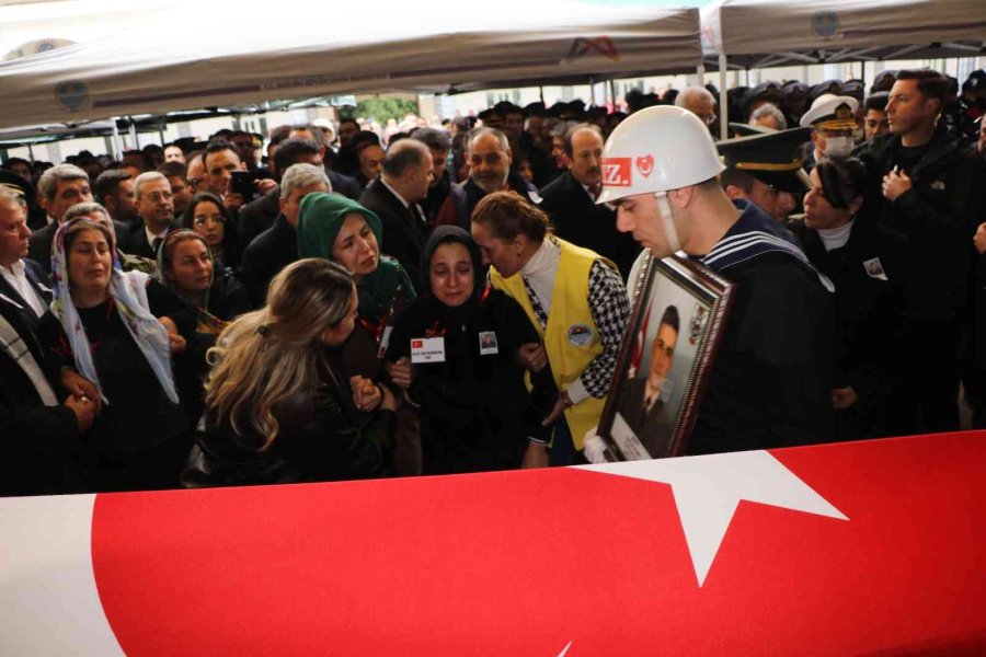 Mersinli Şehit Uzman Çavuş Son Yolculuğuna Uğurlandı