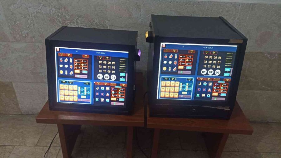 Antalya’da 7 Bin 760 Kişinin Sorgusu Yapılıp, Aranan 11 Şahıs Yakalandı