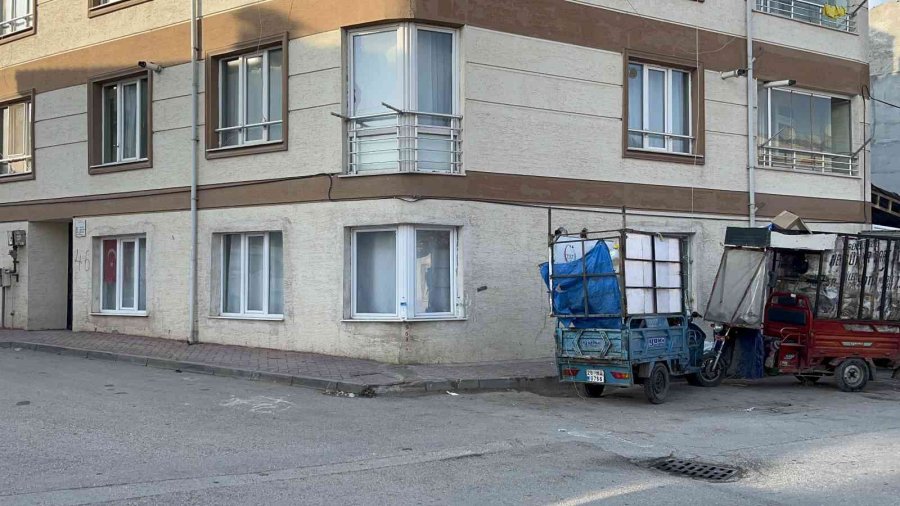 Eskişehir’de 8 Kişilik Aile Soba Dumanından Zehirlendi