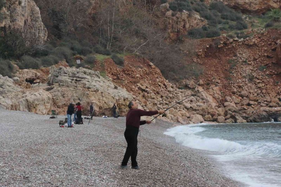 Antalya’da Bahar Ve Kış Birarada