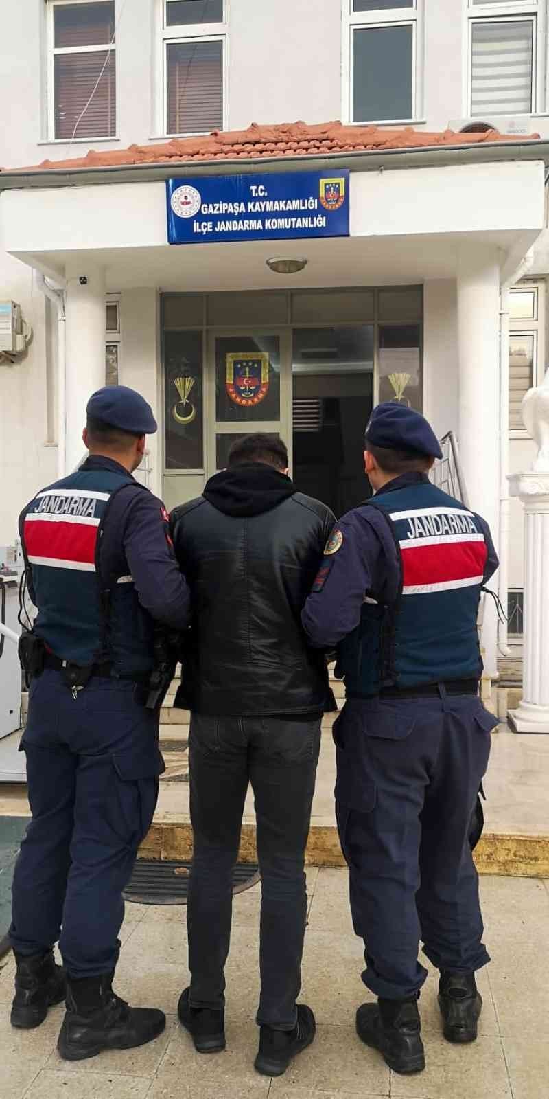 Antalya’da Uyuşturucu Operasyonunda 18 Şüpheli Tutuklandı