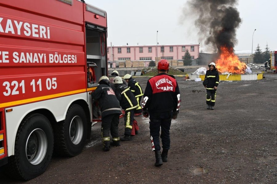 Kayseri Osb İtfaiyesi 2022’de 382 Olaya Müdahale Etti