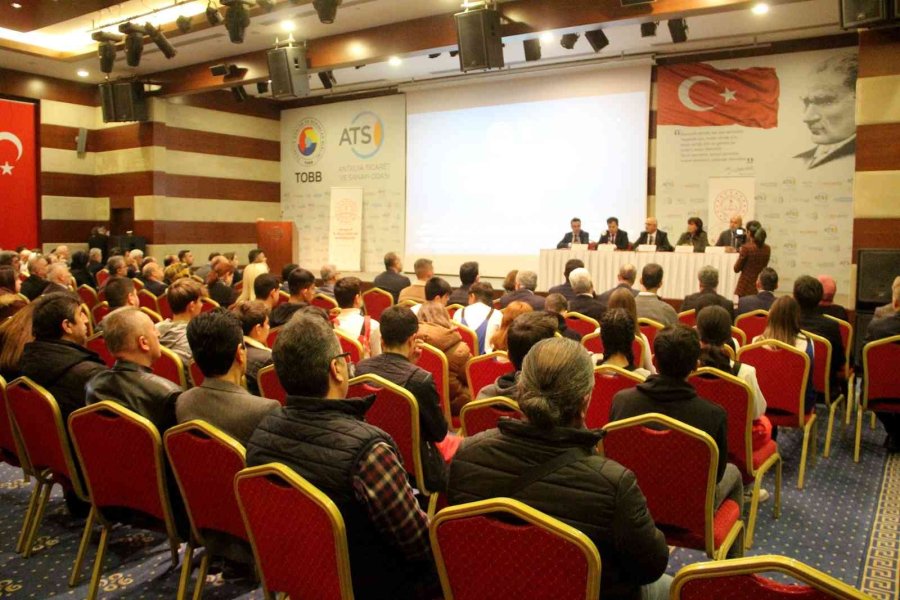 Türkiye’nin İlk Tarım Eğitim Merkezi Antalya’ya Açılacak