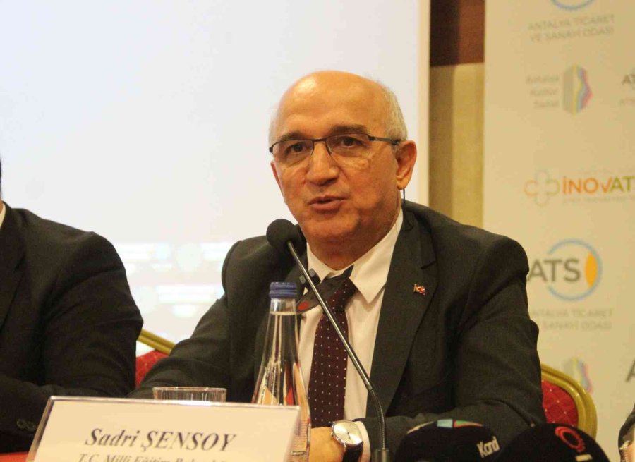 Türkiye’nin İlk Tarım Eğitim Merkezi Antalya’ya Açılacak