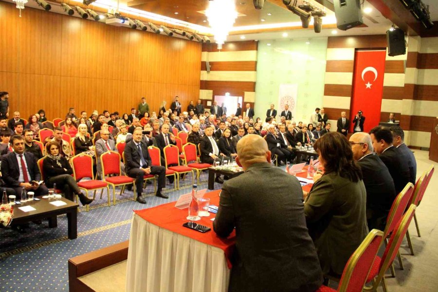 Türkiye’nin İlk Tarım Eğitim Merkezi Antalya’ya Açılacak