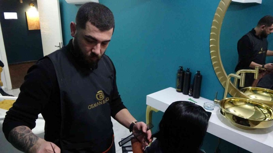 Tasarımcı Kuaför Osman Balcı, 2023 Yılı Saç Trendlerini Değerlendirdi