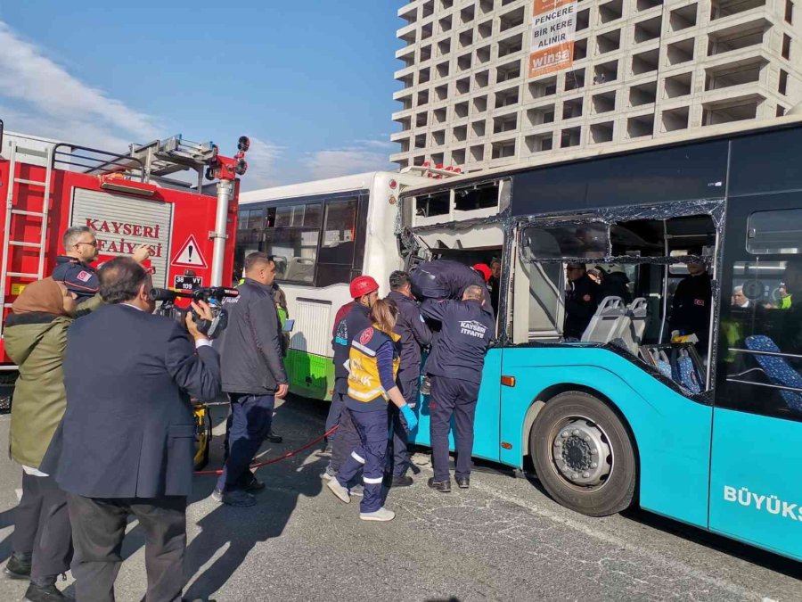 Kayseri’de 2 Halk Otobüsü Çarpıştı: Çok Sayıda Yaralı Var