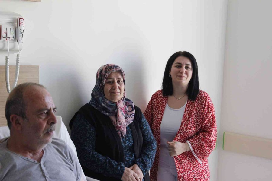 3 Aydır Yürüyemeyen Eski Futbolcu Ameliyat Sonrası Sahalara Dönmeye Hazırlanıyor