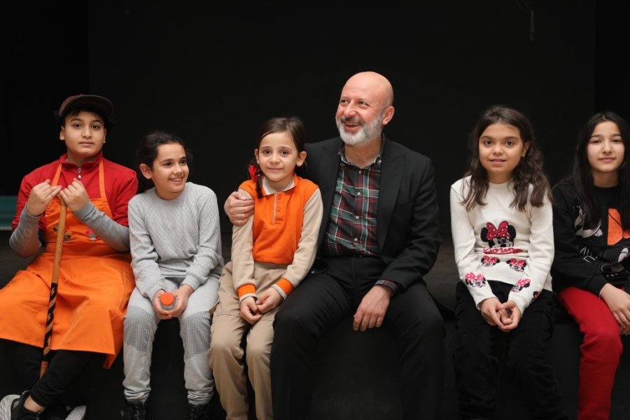 Başkan Çolakbayrakdar; “geleceğe Yatırım Yapıyoruz”