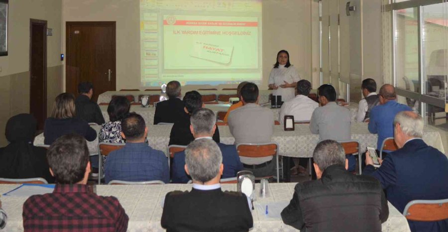 Silifke’de Adliye Personeline İlk Yardım Eğitimi