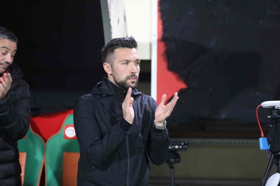 Ziraat Türkiye Kupası: Alanyaspor: 0 - Galatasaray: 2 (ilk Yarı)