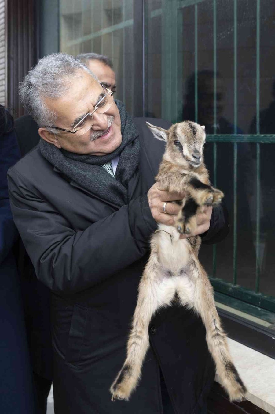 Büyükşehir Hayvanat Bahçesi’ne 1 Yılda Toplam 375 Bin Ziyaretçi