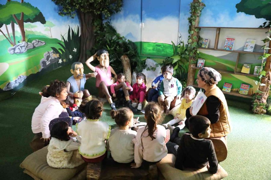 Çocukların Gözdesi “oyuncak Kütüphanesi”