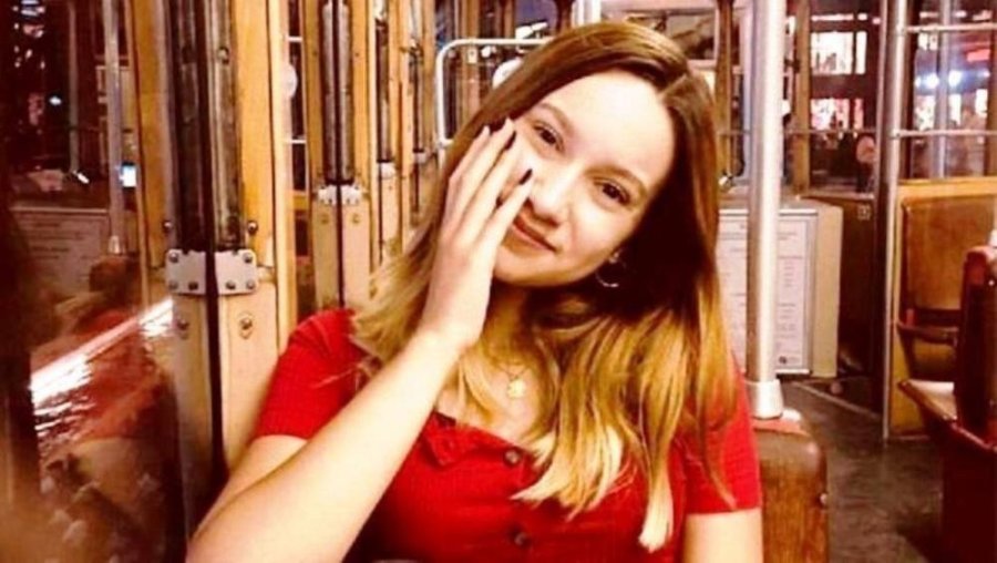 Kayıp Genç Kızın Doğum Gününde Annesinden Yürek Burkan Paylaşım