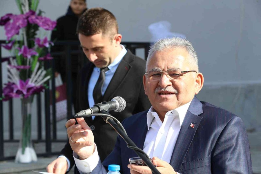 Başkan Büyükkılıç, 3,5 Milyon Tl’lik Eğitim Ve Spor Yatırımının Açılışını Yaptı