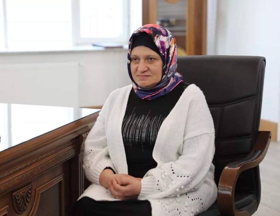 6’ncı Kattan Düştü, İyileşince Müslüman Oldu