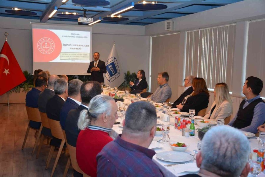 İstihdamı Arttıracak “işin Erbapları” Projesine Sanayiciden Tam Destek