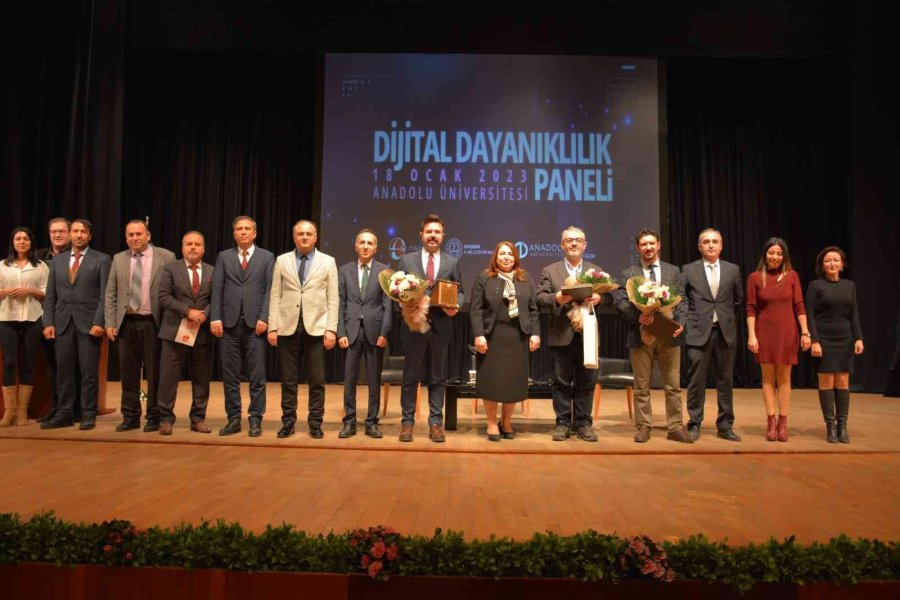 "dijital Dayanıklılık" Paneli Düzenlendi