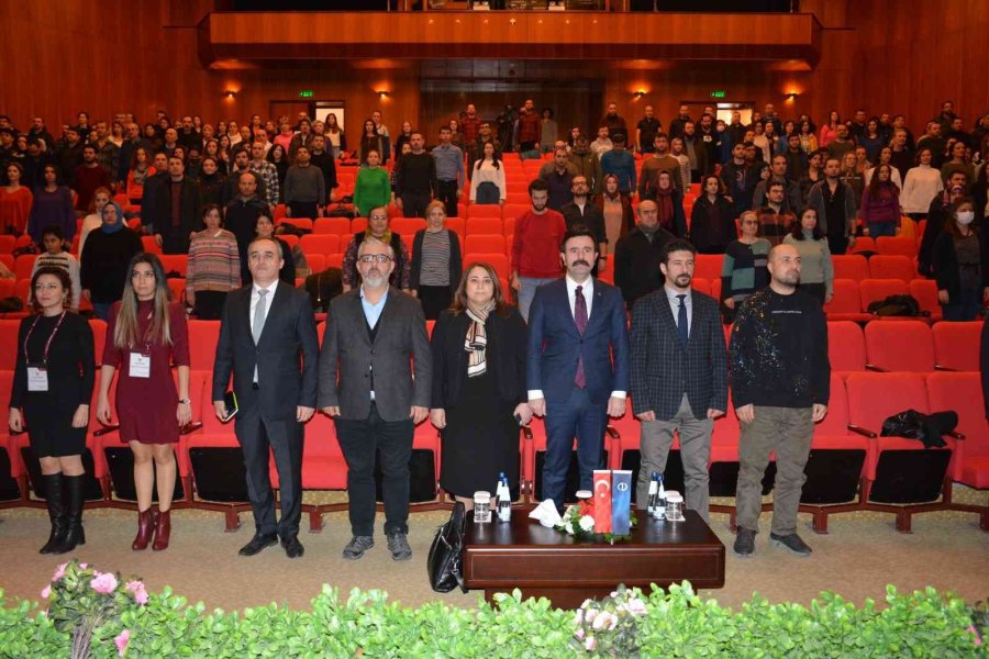 "dijital Dayanıklılık" Paneli Düzenlendi