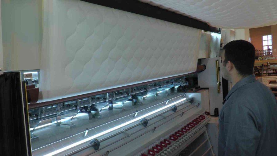 Öğrencilerin Ürettiği Yataklar Kendi Markaları İle Banttan Çıkacak