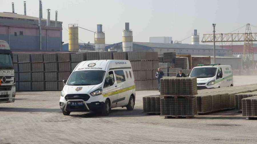 Çatıdan Düşen Genç İşçi Hayatını Kaybetti