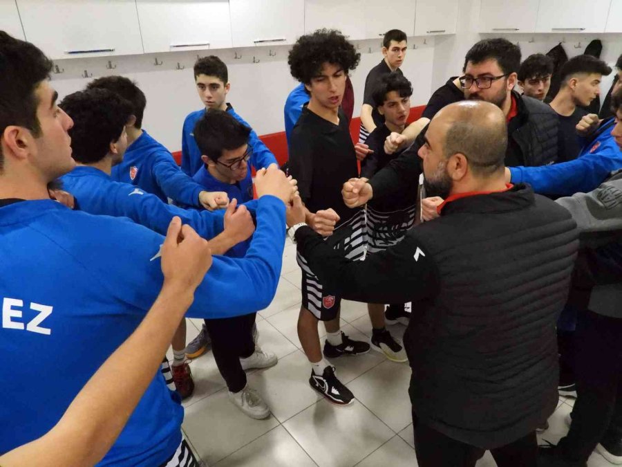 Kepez’in Uzunları Anadolu Şampiyonasına