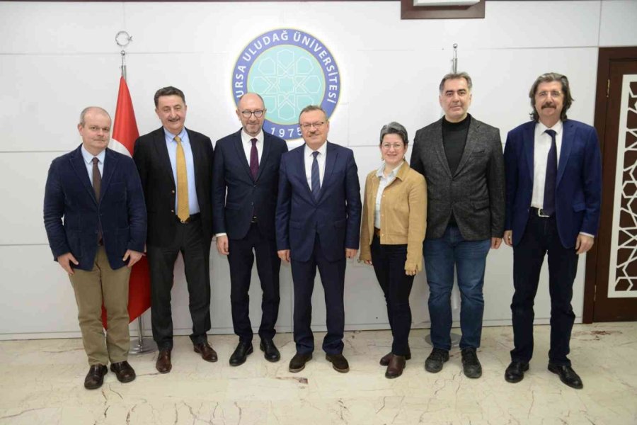 Rektör Erdal’dan İkaf’23 Çerçevesinde Rektör Kılavuz Ve Rektör Çağlar’a Ziyaret