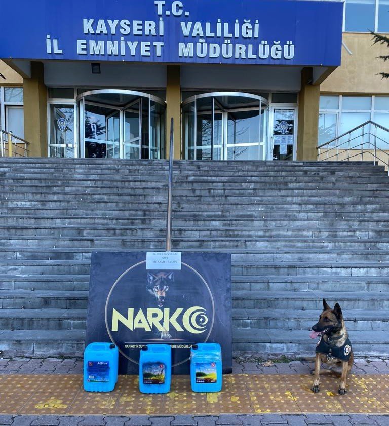 Kayseri’de Yaklaşık 10 Milyon Tl Değerinde Sıvı Uyuşturucu Ele Geçirildi