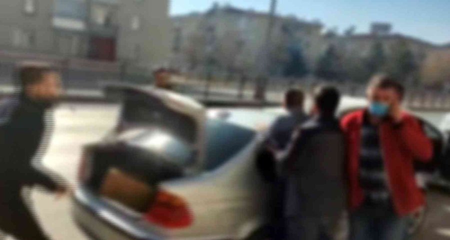 Kayseri’de Yaklaşık 10 Milyon Tl Değerinde Sıvı Uyuşturucu Ele Geçirildi