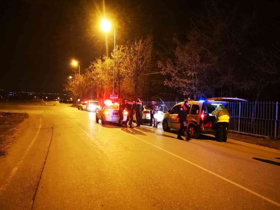 Kayseri’de Alkollü Sürücü Motosiklete Çarptı: 2 Yaralı