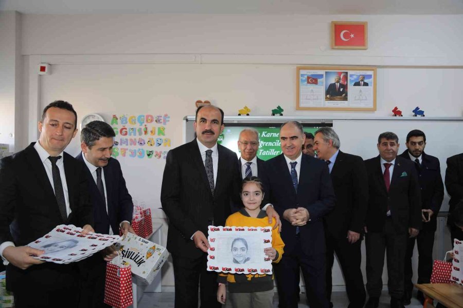 Konya’da 496 Bin 108 Öğrenci Karne Heyecanı Yaşadı