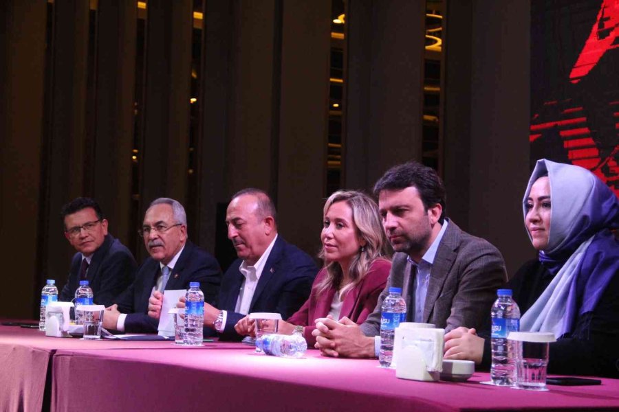 Çavuşoğlu: "türkiye Enerji Diplomasisinde Öne Çıktı"