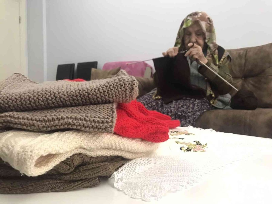 Eline Sağlık Şerife Teyze