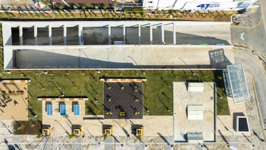 Mersin’de ’kent Meydanı Ve Katlı Otopark’ Projelerinin Açılışı Gerçekleştirildi