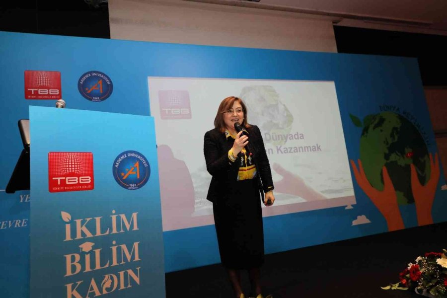 Rektör Özkan: "iklim Değişikliği Bir Çevre Sorunu Değil, Gelecek Kaygısıdır"