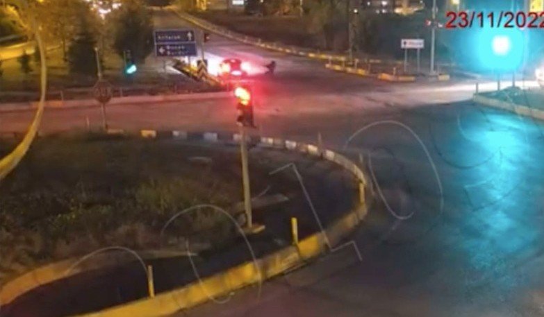 Acılı Baba, Oğlunu Kaybettiği Kazada Sürücünün Serbest Bırakılmasına İsyan Etti