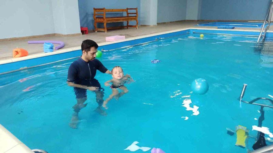 Küçük Sam Sağlığına Eskişehir’de Kavuştu