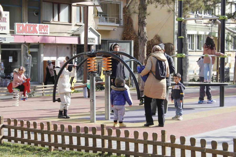 Eskişehir’e Kış Gelmiyor