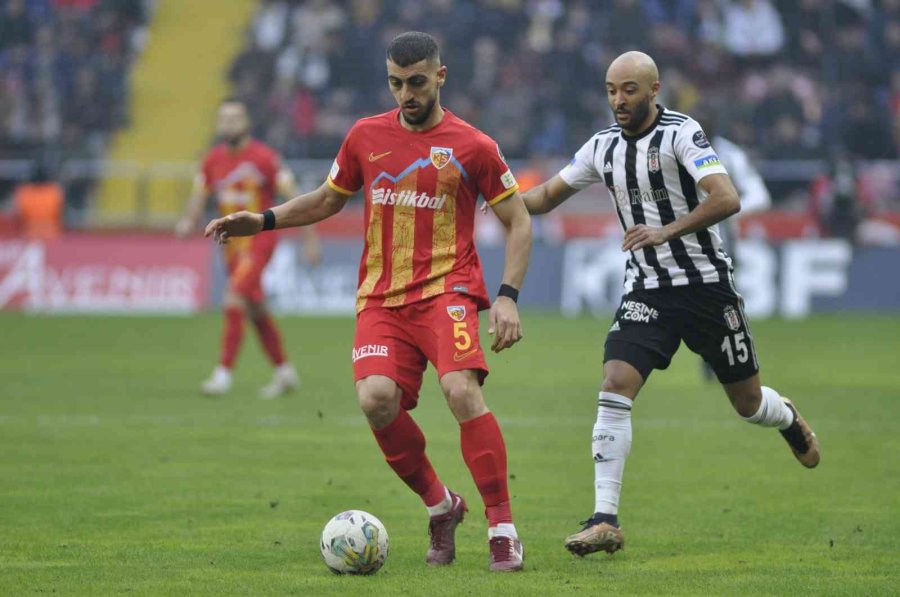 Spor Toto Süper Lig: Kayserispor: 0 - Beşiktaş: 2 (maç Sonucu)