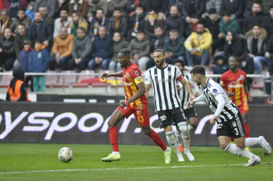 Spor Toto Süper Lig: Kayserispor: 0 - Beşiktaş: 2 (maç Sonucu)
