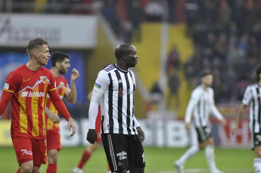 Spor Toto Süper Lig: Kayserispor: 0 - Beşiktaş: 2 (maç Sonucu)
