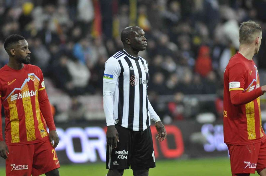 Spor Toto Süper Lig: Kayserispor: 0 - Beşiktaş: 2 (maç Sonucu)