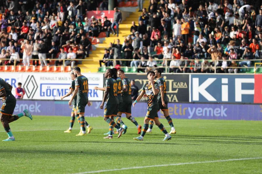 Spor Toto Süper Lig: Alanyaspor: 1 Fatih Karagümrük:0 (ilk Yarı)