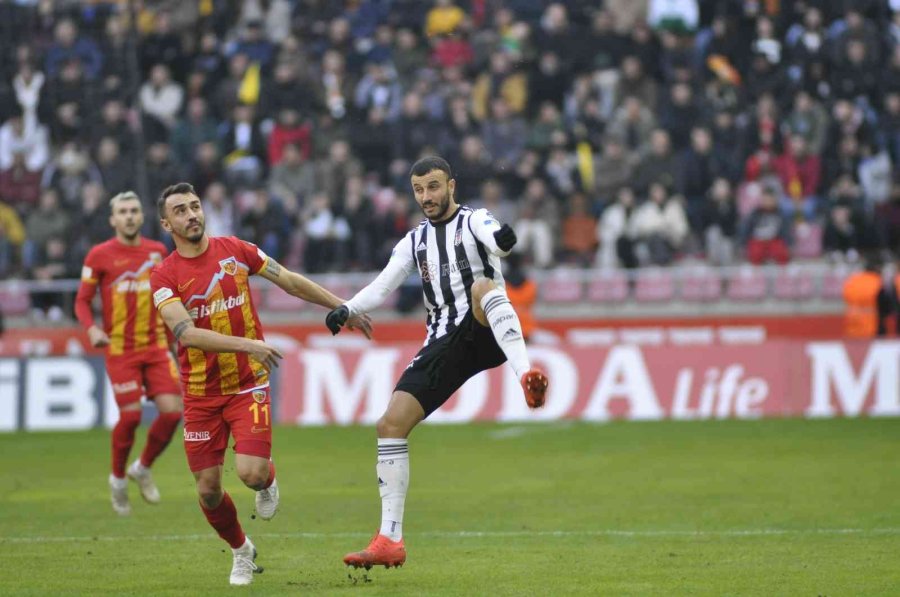 Spor Toto Süper Lig: Kayserispor: 0 - Beşiktaş: 2 (ilk Yarı)